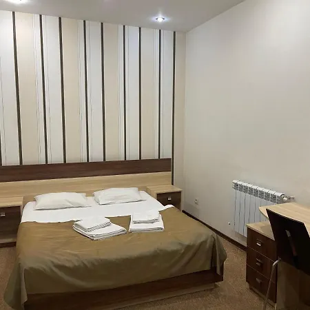 нивки плаза Отель 3*