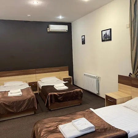 Nyvky Plaza Hotel